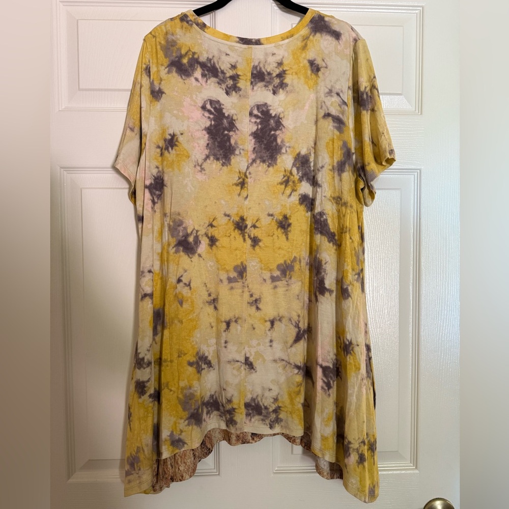 LOGO by Lori Goldstein knit Mustard multicolor Tie-Dye short dress/long top. - Picture 2 of 5